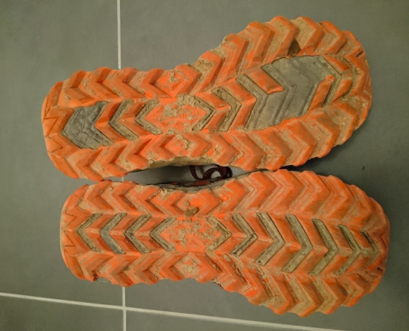 Saucony Xodus Iso_Crampons arrachés.png
