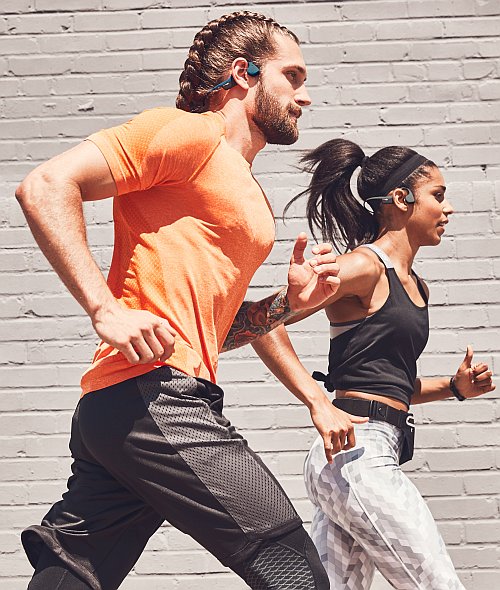 aftershokz_trekz_air_lifestyle.jpg