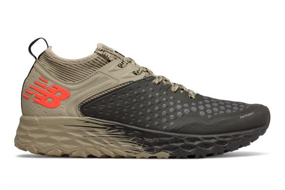 new-balance-hierro-v4-beige-1024.jpg