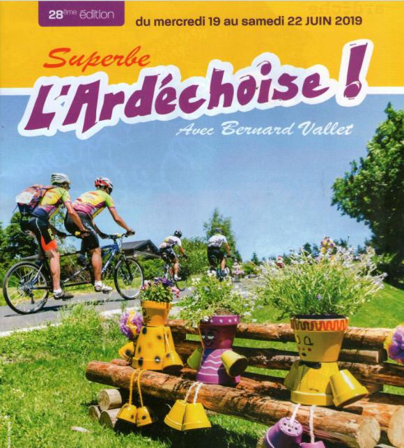 brochure 2019.JPG