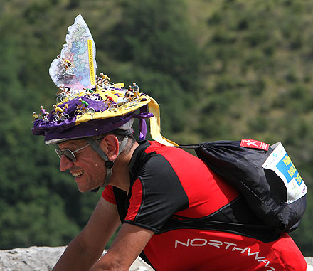 009_site_velovelo_casque_da_cora_philkikou.jpg