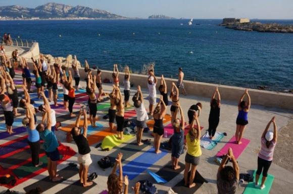 yoga marseille.jpg